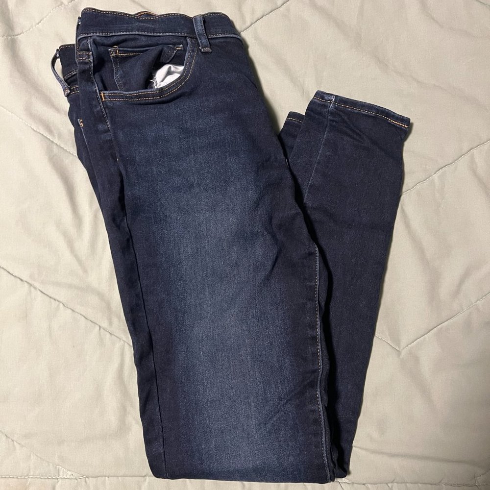 🔥 LEVI'S 720 HIGH RISE SUPER SKINNY DARK WASH 🔥